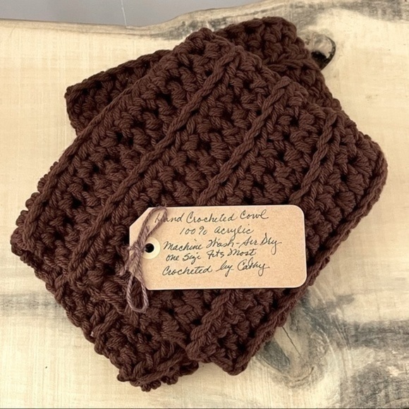 $49 SALE Handmade Infinity Crochet Chunky Knit Cowl Scarf Winter Men Women - Picture 5 of 5